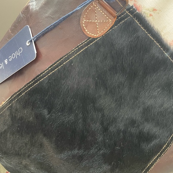 Leather and cowhide canvas tote - Picture 2 of 3